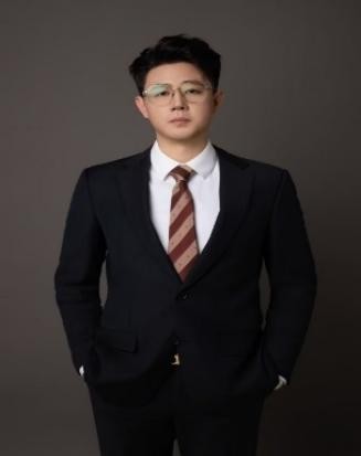 万子豪
