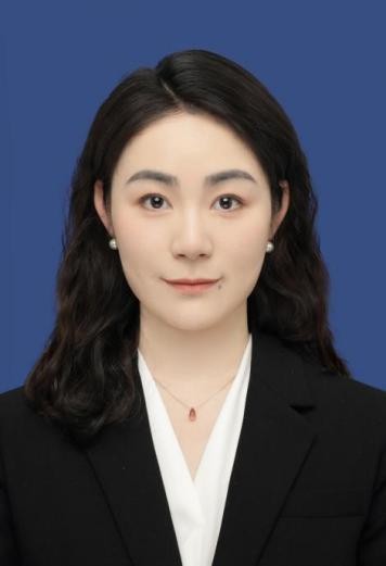 魏芳芳